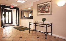 La Quinta Inn By Wyndham Detroit Canton